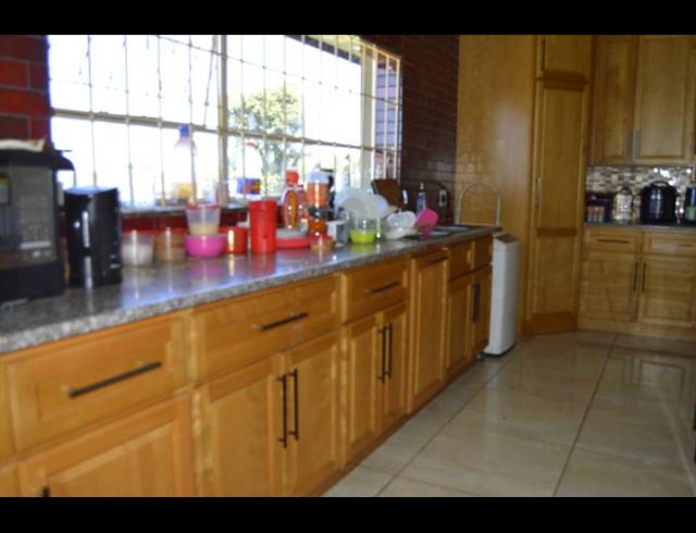 3 BEDROOM FREESTANDING FOR SALE IN BIRCHLEIGH
